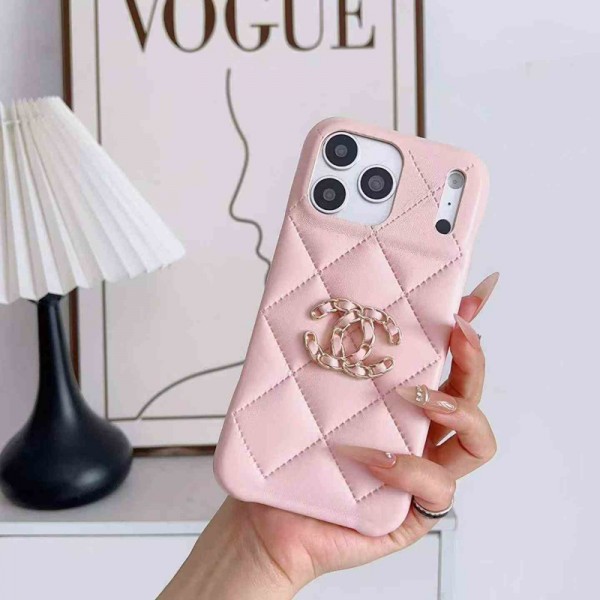Chanel シャネルアイフォン18pro 17 air 16 pro max 15 plus 14pro 16e ブランドケース耐衝撃のiPhone 18pro max Air 17pro 16e 15 pro max 17eスマホケースシャネルアイフォン18pro max/17/17e/15/14 13pro 16+ケースブランド 手触り良い 男女兼用iPhone  18 Air 15 14 16 17pro maxケースカバー