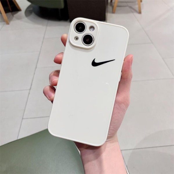 Nike ナイキアイフォン18/Air/16プロ マックス/15 17 プロ/16カバー 落下防止耐衝撃のiPhone 18pro max Air 17pro 16e 15 pro max 17eスマホケースNike ナイキアイフォン18pro max/17/17e/15/14 13pro 16+ケースブランド 手触り良い アップル 18 15+ 14pro 16e 17eブランドスマホカバー薄型オシャレ