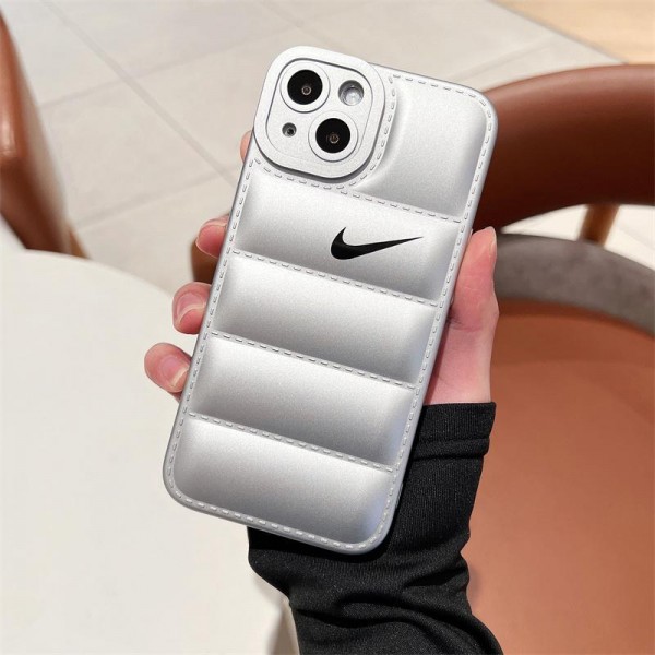Nike ナイキアイフォン18pro 17 air 16 pro max 15 plus 14pro 16e ブランドケースハイブランドiphone 17e 16e 18 17 Pro Max 15 Plusケースカバー男女兼用iPhone  18 Air 15 14 16 17pro maxケースカバーアップル 18 15+ 14pro 16e 17eブランドスマホカバー薄型オシャレ
