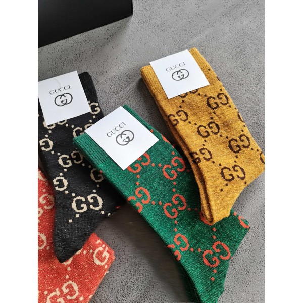 Gucci グッチブランド靴下 偽物ハイソックス ブランド おしゃれ コピー 厚手 ソックス 冬秋 韓国 冷えとりくつした 5足セット