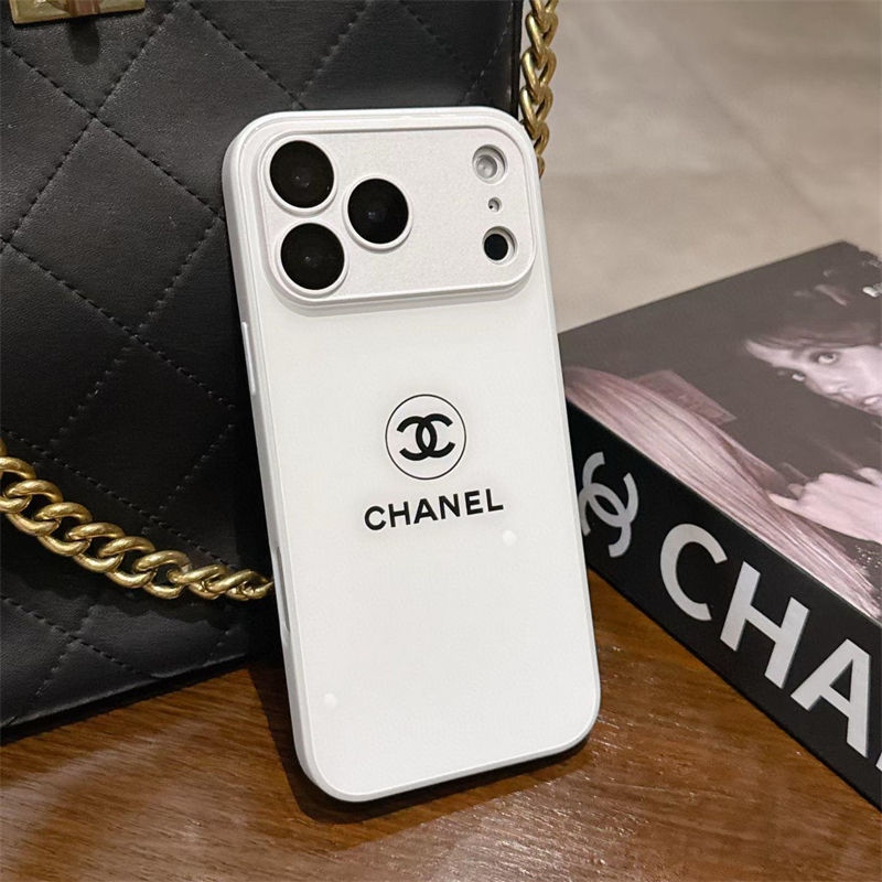 Chanel アップル 15+ 14pro 16e 17ブランドスマホカバー