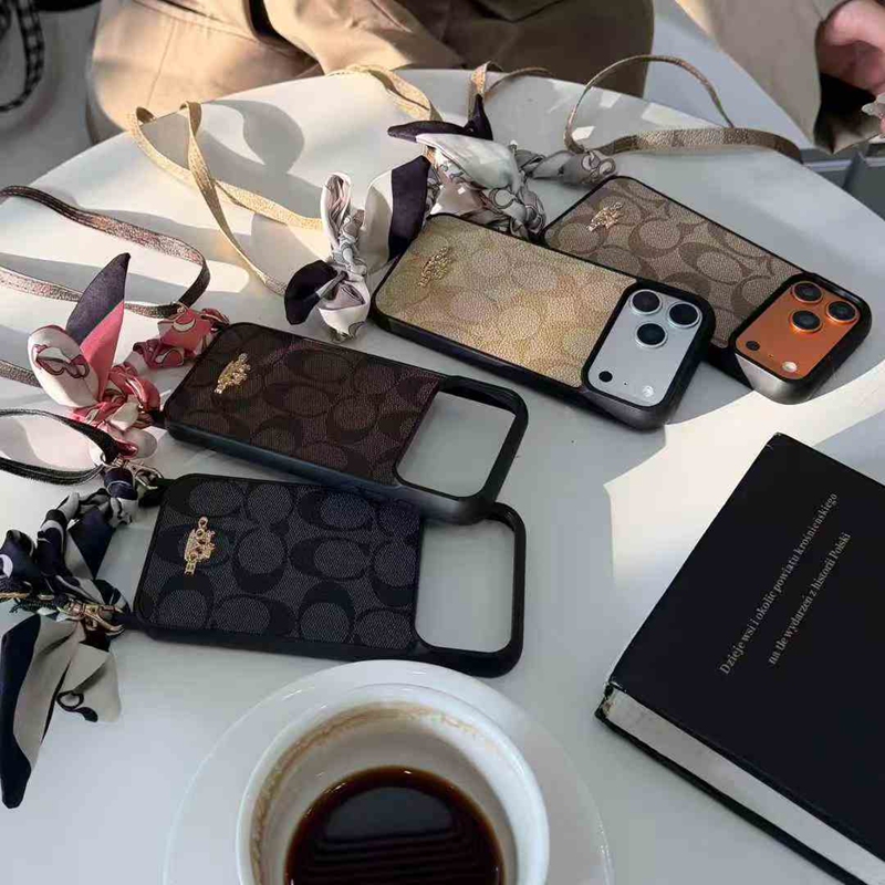 Coachアイフォン17/air/15/14 13pro 12 16+ケース