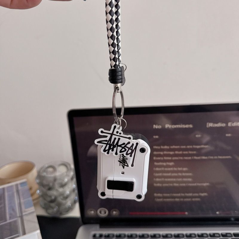 ステューシーAirpods Pro3/Pro2/3 4カバー