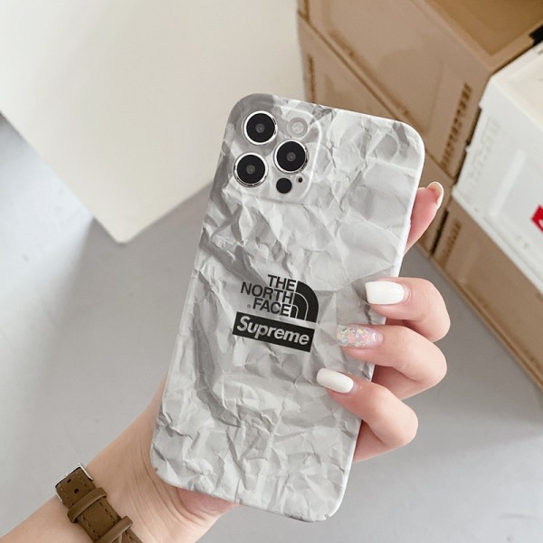 Supreme シュプリーム ザ・ノース・フェイス THE NORTH FACEハイブランドiphone 14 Pro Max 15 Plusケースカバーアイフォン 15 14プロ マックス/14プロ/14カバー 落下防止男女兼用iPhone 15 14 pro maxケースカバーアップル 15+ 14proブランドスマホカバー薄型オシャレ