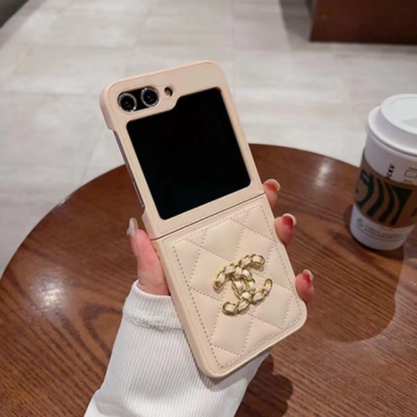 Chanel シャネルブランド Samsung Z Fold 5 4 flip 5 4スマホカバー 流行り Galaxy z fold5 4ブランドスマホケース ブランドギャラクシー Z Flip5 4カバー 落下保護Galaxy Z Flip5/4ケース 高級感 シンプル 逸品