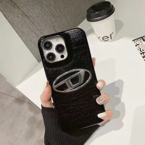 DIESEL ディーゼル ハイブランドiphone 14 Pro Max 15 Plusケースカバー耐衝撃のiPhone 15 14 ultra plusスマホケースアイフォン15/14proケースブランド 手触り良い 男女兼用iPhone 15 14 pro maxケースカバー