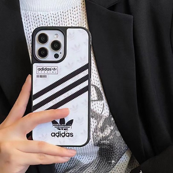 Adidas アディダスアイフォン15 plus 14proブランドケース耐衝撃のiPhone 15 pro max 14  plusスマホケースブランドiPhone 15 14 プロマックススマホカバー激安男女兼用iPhone 15 14 pro maxケースカバー