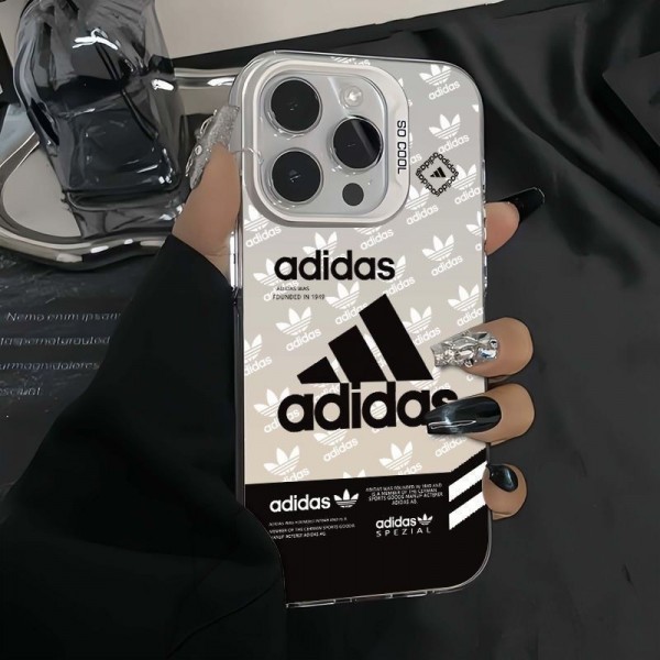 Adidas アディダスハイブランドiphone Air 16e 14 17 Pro Max 15 PlusケースカバーブランドiPhone  16プロマックス15 14 17 Air スマホカバー激安アイフォン17/air/15/14 13pro 12 16+ケースブランド 手触り良い 男女兼用iPhone  Air 15 14 16 17pro maxケースカバー