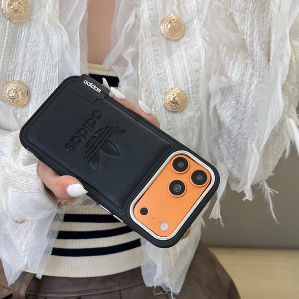 Adidas アディダスアイフォン17 air 16 pro max 15 plus 14pro 16e ブランドケースハイブランドiphone Air 16e 14 17 Pro Max 15 PlusケースカバーアイフォンAir /16プロ マックス/15 17 プロ/16カバー 落下防止アイフォン17/air/15/14 13pro 12 16+ケースブランド 手触り良い 