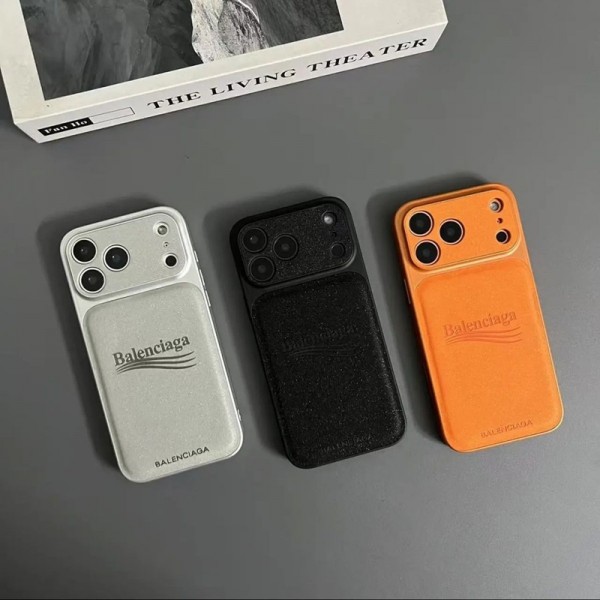Balenciaga バレンシアガ アイフォン17 air 16 pro max 15 plus 14pro 16e ブランドケースブランドiPhone 16プロマックス15 14 17 Air スマホカバー激安アイフォン17/air/15/14 13pro 12 16+ケースブランド 手触り良い 男女兼用iPhone  Air 15 14 16 17pro maxケースカバー