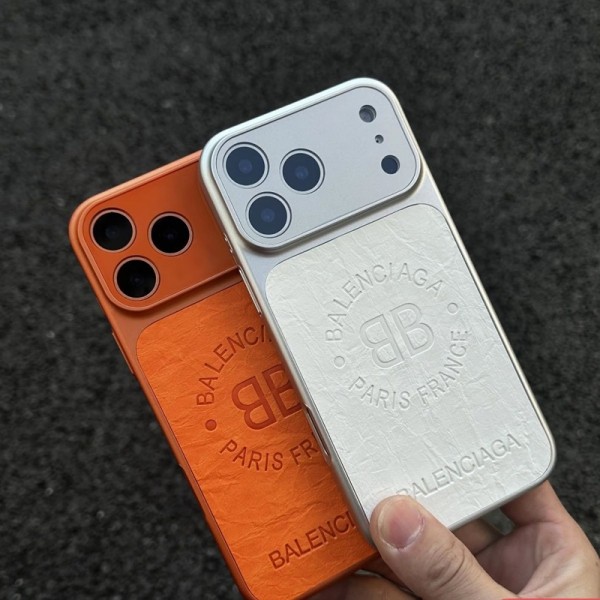 Balenciaga バレンシアガ耐衝撃のiPhone Air 17pro 16e 15 pro max 14ケースアイフォン17/air/15/14 13pro 12 16+ケースブランド 手触り良い 男女兼用iPhone  Air 15 14 16 17pro maxケースカバーアップル 15+ 14pro 16e 17ブランドスマホカバー薄型オシャレ