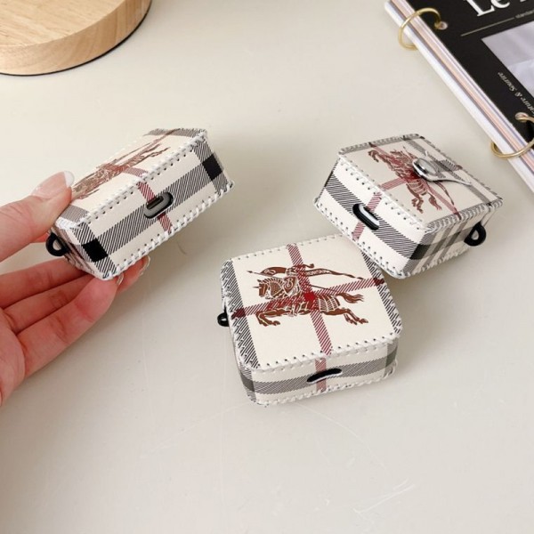 Burberry バーバリー 第3世代 airpods Pro3/4/pro2 ケース ハイブランド 落下防止ブランド Airpods Pro3/Pro2/3 4カバーメンズ レディースairpods Pro3 4 pro2ケース シリコンairpods Pro3/pro2/4 3ケース ストラップ付き