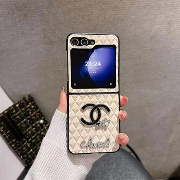 Chanel シャネルブランド Samsung Z flip 6 5 4スマホカバー 流行り ビジネス 高品質 メンズブランドギャラクシー Z Flip5 4 6カバー 落下保護 高級感 シンプル 逸品