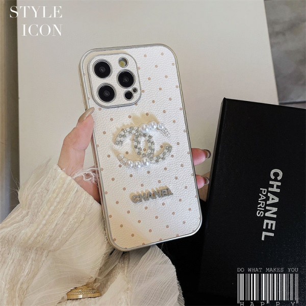 Chanel シャネルアイフォン16 pro max 15 plus 14pro ブランドケースアイフォン 16プロ マックス/15プロ/16カバー 落下防止ブランドiPhone  16プロマックス15 14スマホカバー激安アイフォン15/14 13pro 12 ケースブランド 手触り良い 