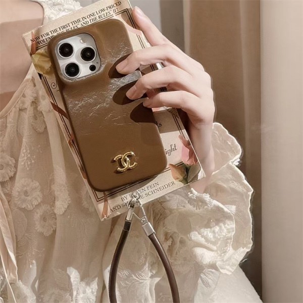 Chanel シャネルアイフォン 16プロ マックス/15プロ/16カバー 落下防止ブランドiPhone  16プロマックス15 14スマホカバー激安男女兼用iPhone 15 14 16 pro maxケースカバーアップル 15+ 14pro 16ブランドスマホカバー薄型オシャレ