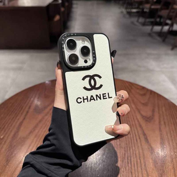 Chanel シャネルアイフォン16 pro max 15 plus 14pro ブランドケースアイフォン 16プロ マックス/15プロ/16カバー 落下防止アイフォン15/14 13pro 12 ケースブランド 手触り良い 男女兼用iPhone 15 14 16 pro maxケースカバー