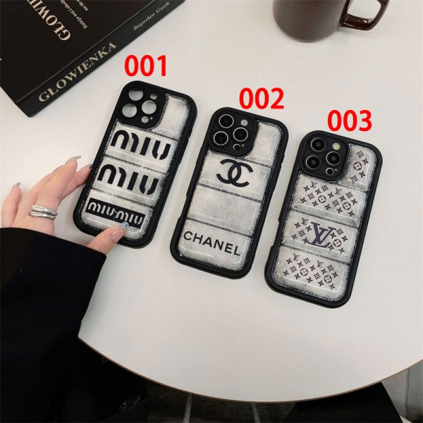 Chanel シャネルアイフォン16 pro max 15 plus 14pro ブランドケース耐衝撃のiPhone 15 pro max 14  13 12 plusスマホケースアイフォン15/14 13pro 12 ケースブランド 手触り良い 男女兼用iPhone 15 14 16 pro maxケースカバー