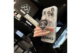 シャネル ルイヴィトン YSL グッチiphone 16 Galaxy s25 z flip 6カバー フェンディ靴下