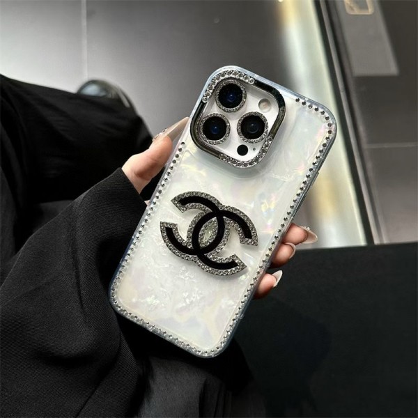 Chanel シャネルアイフォン17 air 16 pro max 15 plus 14pro 16e ブランドケースアイフォン 16プロ マックス/15 17 プロ/16カバー 落下防止耐衝撃のiPhone  17pro 16e 15 pro max 14  13 12 plusスマホケースアップル 15+ 14pro 16e 17ブランドスマホカバー薄型オシャレ