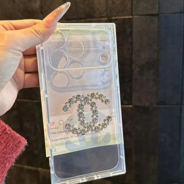 Chanel シャネルアイフォン17 air 16 pro max 15 plus 14pro 16e ブランドケース耐衝撃のiPhone Air 17pro 16e 15 pro max 14  13 12 plusスマホケースアイフォン17/air/15/14 13pro 12 16+ケースブランド 手触り良い 男女兼用iPhone  Air 15 14 16 17pro maxケースカバー