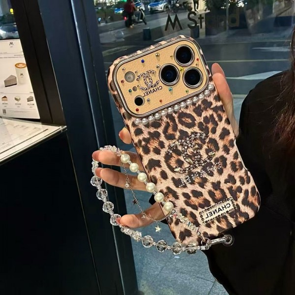 Chanel シャネルアイフォンAir /16プロ マックス/15 17 プロ/16カバー 落下防止耐衝撃のiPhone Air 17pro 16e 15 pro max 14 plusスマホケースブランドiPhone  16プロマックス15 14 17 Air スマホカバー激安アイフォン17/air/15/14 13pro 12 16+ケースブランド 手触り良い 
