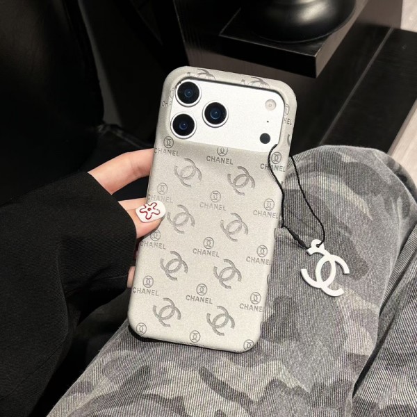 Chanel シャネルアイフォン17 air 16 pro max 15 plus 14pro 16e ブランドケースアイフォンAir /16プロ マックス/15 17 プロ/16カバー 落下防止男女兼用iPhone  Air 15 14 16 17pro maxケースカバーアップル 15+ 14pro 16e 17ブランドスマホカバー薄型オシャレ