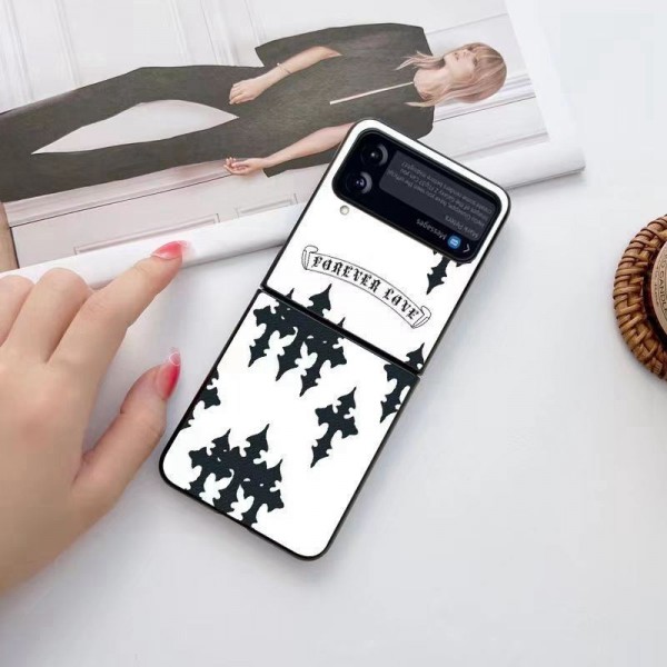 クロムハーツ Chrome HeartsかわいいGalaxy Z flip 6 Fold 5 4ケース 耐衝撃レザーギャラクシー Z Fold6 5/Fold4ケース ビジネス 高品質 メンズ Galaxy z fold5 4ブランドスマホケース ブランドギャラクシー Z Flip5 4カバー 落下保護