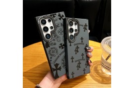 クロムハーツ MiuMiuアイフォン17 16 Galaxy s25 z flip fold 7 6ケースシャネル靴下