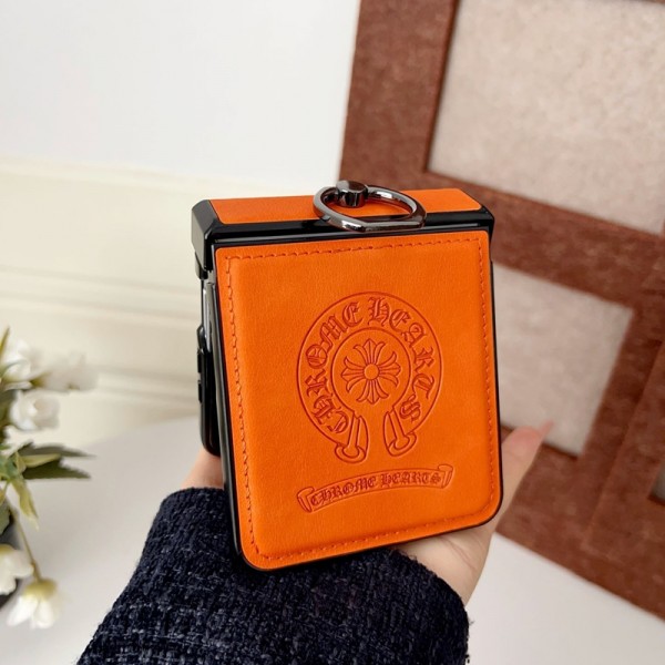 クロムハーツ Chrome HeartsかわいいGalaxy Z flip 5 4 6 7 ケース 耐衝撃レザーSamsung Z Flip5 4 6 7スマホケース気質オシャレブランドギャラクシー Z Flip7 5 4 6カバー 落下保護Galaxy Z Flip7/6/5/4ケース 高級感 シンプル 逸品