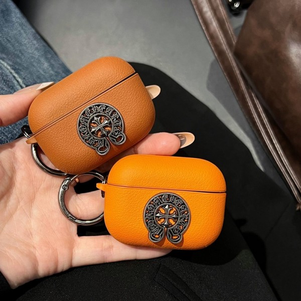 クロムハーツ Chrome Heartsブランド Airpods Pro3/4/3/Pro2ケース 保護 エアーポッズ 第四世代ケース 便利 カラビナ付きブランド Airpods Pro3/Pro2/3 4メンズ レディースairpods Pro3 4 pro2ケース シリコン