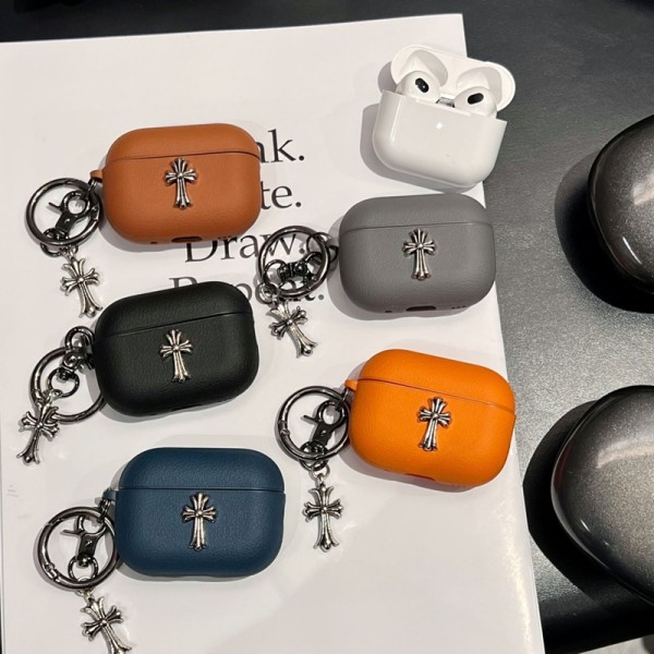 クロムハーツ Chrome Heartsブランド Airpods Pro3/4/3/Pro2ケース 保護 エアーポッズ 第四世代ケース 便利 カラビナ付き 第3世代 airpods Pro3/4/pro2 ケース ハイブランド 落下防止ブランド Airpods Pro3/Pro2/3 4メンズ レディース