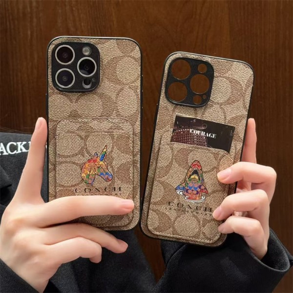 Coach コーチアイフォンAir /16プロ マックス/15 17 プロ/16カバー 落下防止耐衝撃のiPhone Air 17pro 16e 15 pro max 14  13 12 plusスマホケースブランドiPhone  16プロマックス15 14 17 Air スマホカバー激安アップル 15+ 14pro 16e 17ブランドスマホカバー薄型オシャレ