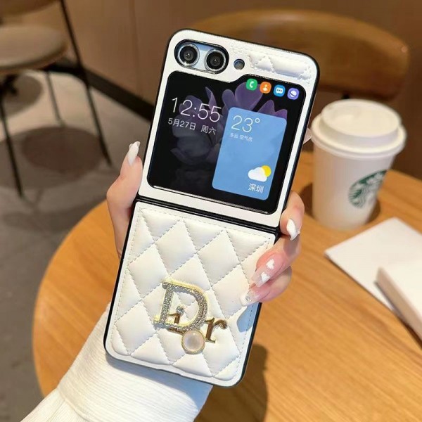 Dior ディオールブランド Samsung Z flip 6 5 4スマホカバー 流行りギャラクシー Z Flip5/4ケース ビジネス 高品質 メンズSamsung Zスマホケース気質オシャレGalaxy Z Flip5/4/3ケース 高級感 シンプル 逸品