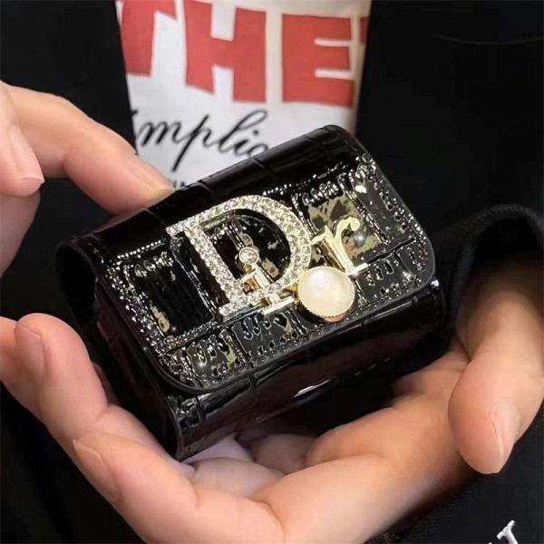 Dior ディオールブランド Airpods 4/3/Pro2ケース 保護 エアーポッズ 第四世代ケース 便利 カラビナ付き 第3世代 airpods 4/pro2 ケース ハイブランド 落下防止airpods pro2/4 3ケース ストラップ付き