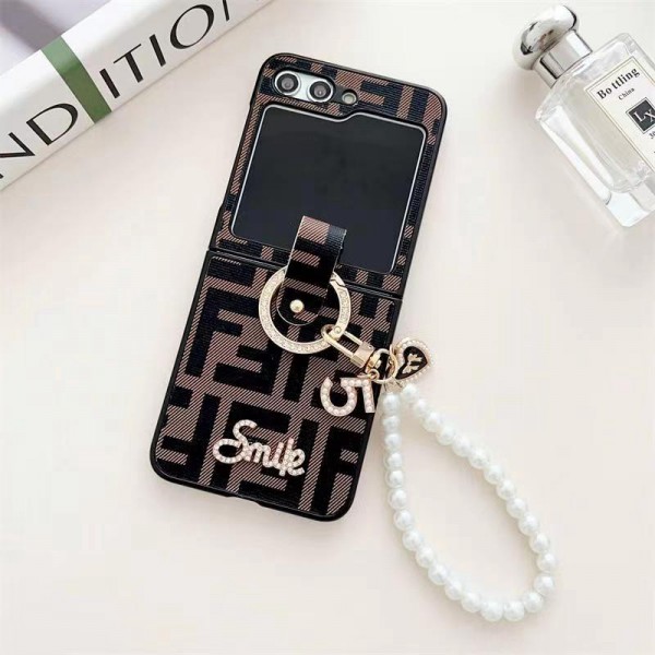 Fendi フェンディブランド Samsung Z Fold 5 4 flip 5 4スマホカバー 流行りGalaxy Z Flip5 4スマホケース 携帯カバーギャラクシー Z Fold5/Fold4ケース ビジネス 高品質 メンズSamsung Z Fold5 4スマホケース気質オシャレ