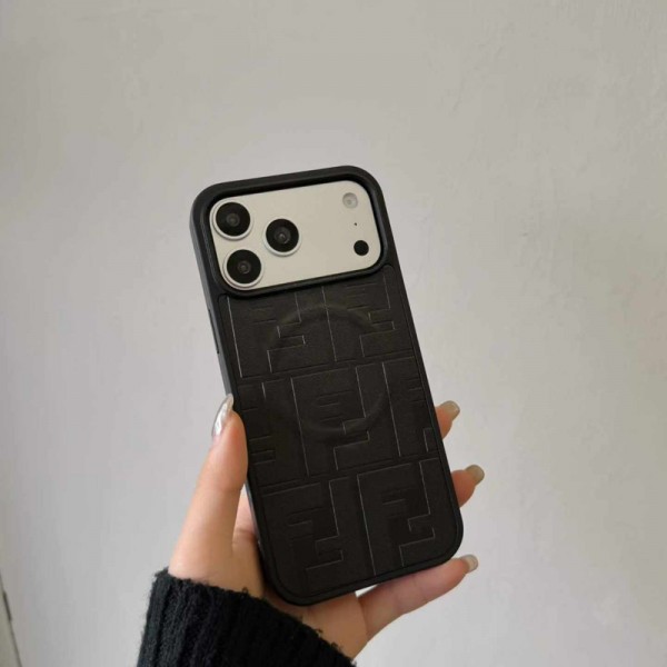 Fendi フェンディアイフォン17 air 16 pro max 15 plus 14pro 16e ブランドケースハイブランドiphone 17e 16e 14 17 Pro Max 15 PlusケースカバーアイフォンAir /16プロ マックス/15 17 プロ/16カバー 落下防止アイフォン17/17e/15/14 13pro 12 16+ケースブランド 手触り良い 