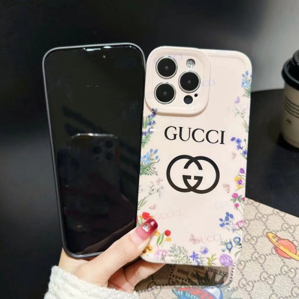 Gucci グッチアイフォン15 ultra 14proブランドケースアイフォン 15 14プロ マックス/14プロ/14カバー 落下防止耐衝撃のiPhone 15 14 ultra plusスマホケースアイフォン15/14proケースブランド 手触り良い 
