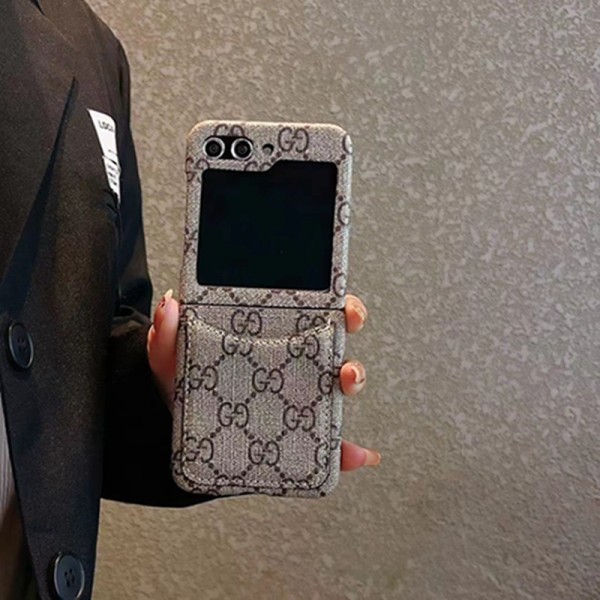 Gucci グッチブランド Samsung Z Fold 6 5 4 flip 6 5 4スマホカバー 流行りギャラクシー Z Fold5/Fold4 6ケース ビジネス 高品質 メンズSamsung Z Fold5 4 6スマホケース気質オシャレブランドギャラクシー Z Flip5 4 6カバー 落下保護