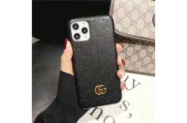 グッチ ブランドiphone 17 16 Dior Samsung s25 ケース イヴサンローランソックス