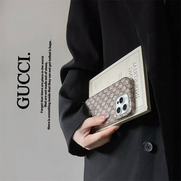 Gucci グッチアイフォン 16プロ マックス/15 17 プロ/16カバー 落下防止ブランドiPhone  16プロマックス15 14 17 スマホカバー 激安 アイフォン17/15/14 13pro 12 16+ケースブランド 手触り良い Gucciアップル 15+ 14pro 16e 17ブランドスマホカバー薄型オシャレ