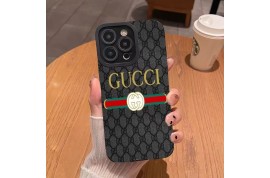 グッチ プラダiphone 17 16 Galaxy z flip fold 7 6 ディオールケース LV 靴下 パロディ