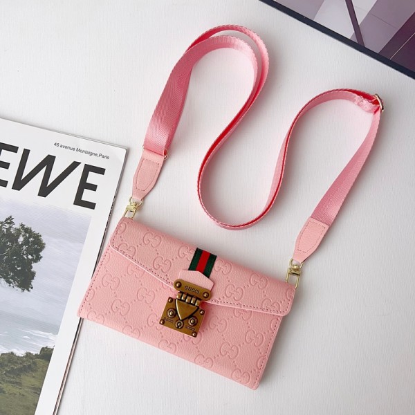 Gucci グッチギャラクシーs26 ultra s25 S23 S24 Ultra Plus ケースセレブ愛用Galaxy S26Plus s25+ S23 S24 samsung s24 ultra s25ケースサムスン s26/s25/S23/S24+/S24ULTRAカバーケース耐衝撃高級感っぽいブランドスマホケースgalaxy s25 s24plus