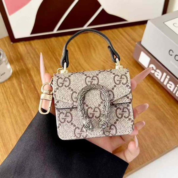 Gucci グッチ エアーポッズ 第四世代ケース 便利 カラビナ付き 第3世代 airpods Pro3/4/pro2 ケース ハイブランド 落下防止ブランド Airpods Pro3/Pro2/3 4メンズ レディースairpods Pro3 4 pro2ケース シリコン