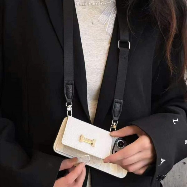 Hermes エルメスアイフォン17 air 16 pro max 15 plus 14pro 16e ブランドケースブランドiPhone  16プロマックス15 14 17 air スマホカバー激安男女兼用iPhone 15 14 16 17pro max airケースカバーアップル 15+ 14pro 16e 17ブランドスマホカバー薄型オシャレ