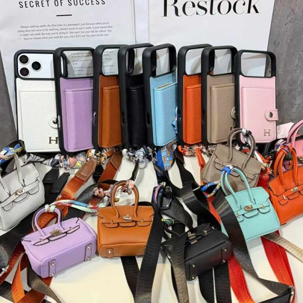 Hermes エルメスアイフォン18pro 17 air 16 pro max 15 plus 14pro 16e ブランドケース耐衝撃のiPhone 18pro max Air 17pro 16e 15 pro max 17eスマホケースアイフォン18pro max/17/17e/15/14 13pro 16+ケースブランド 手触り良い 男女兼用iPhone  18 Air 15 14 16 17pro maxケースカバー