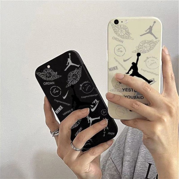 Jordan ジョーダンアイフォン16 pro max 15 plus 14pro ブランドケースアイフォン 16プロ マックス/15プロ/16カバー 落下防止男女兼用iPhone 15 14 16 pro maxケースカバーアップル 15+ 14pro 16ブランドスマホカバー薄型オシャレ