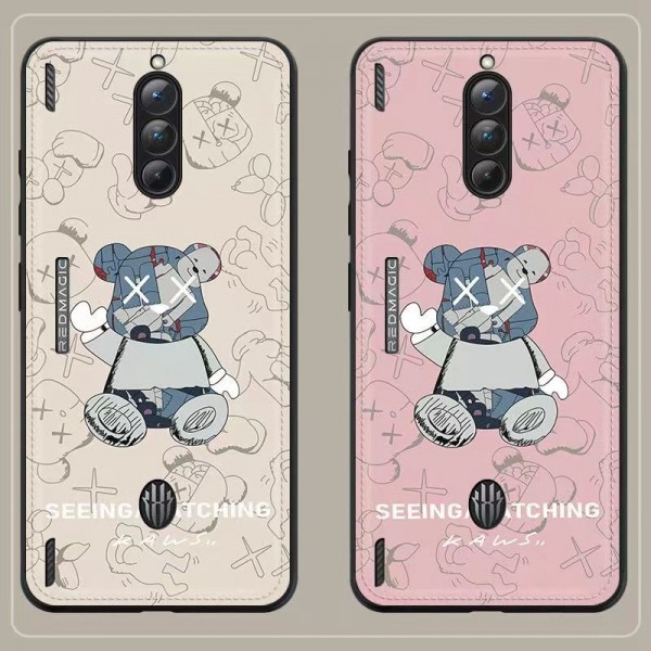 カウズ Galaxy S23+/S23ultra/s22/A53/A54携帯カバー かわいい熊柄 オシャレ Kaws ブランド iPhone14Pro/13mini/12pro max/11ケース 全面保護 キズ防止 XPERIA 1V/5iv/10vケース スリム 軽量 ファッション 男女兼用