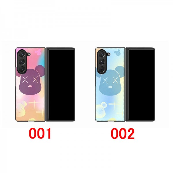 Kaws カウズ ギャラクシー Z Fold5/Fold4ケース ビジネス 高品質 メンズSamsung Galaxy Z Fold5 4スマホケース気質オシャレブランドカバー 落下保護ケース 高級感 シンプル 逸品