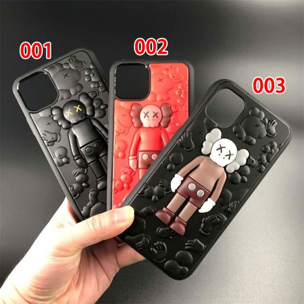 Kaws カウズアイフォン16 pro max 15 plus 14pro 16e ブランドケースブランドiPhone  16プロマックス15 14スマホカバー激安アイフォン15/14 13pro 12 16+ケースブランド 手触り良い 男女兼用iPhone 15 14 16 pro maxケースカバー
