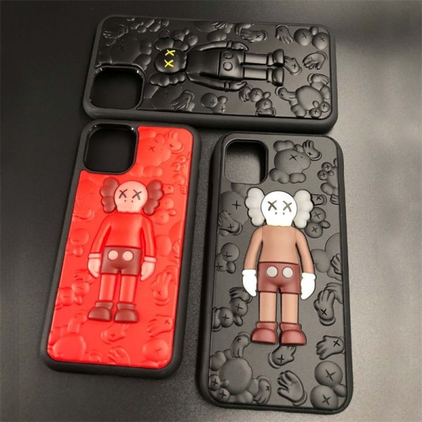 Kaws カウズアイフォン16 pro max 15 plus 14pro 16e ブランドケースブランドiPhone  16プロマックス15 14スマホカバー激安アイフォン15/14 13pro 12 16+ケースブランド 手触り良い 男女兼用iPhone 15 14 16 pro maxケースカバー